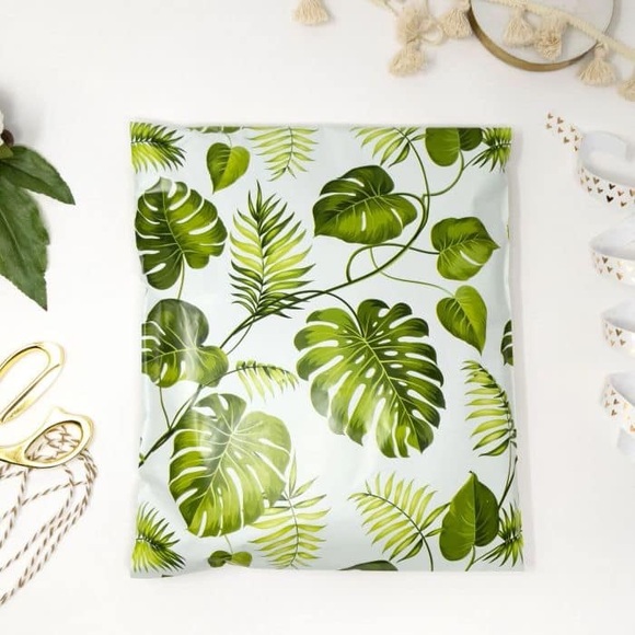 Other - 14x19 (10) Tropical Leaf Print Designer Poly Mailer